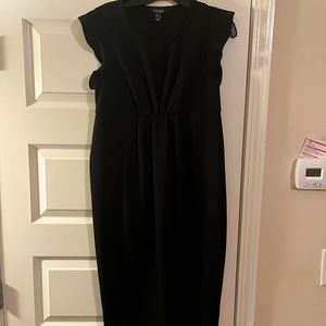 “NEW LOOK” (brand) Black Maternity Dress